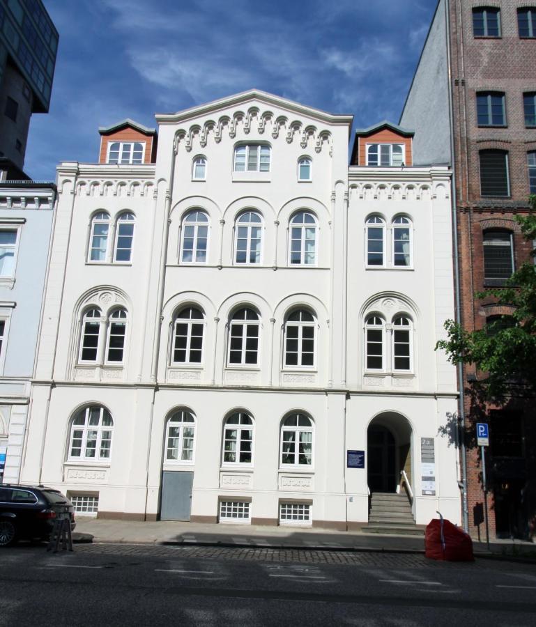 Neu! Einmaliges Loft Im Binnenhafen - Hafenblick! Hamburg Bagian luar foto